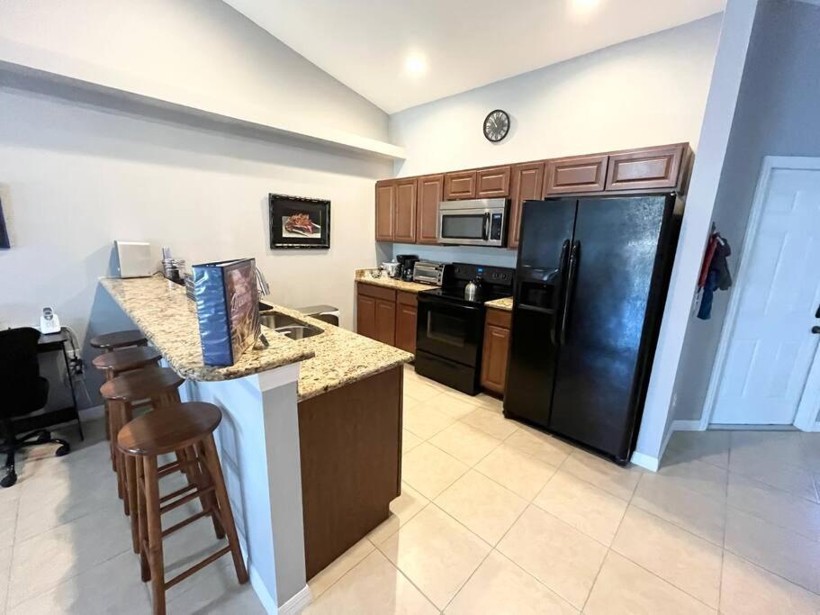 Debbie'S 3-Bedroom Apartment In A Duplex Cape Coral Exteriér fotografie
